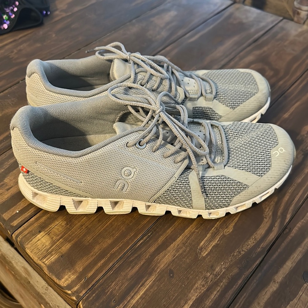 Oncloud grey